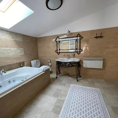 וילה Casa Beatrice Grăjdana